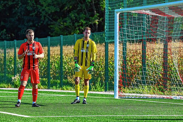 Bild 8: TuS Binzen dreht beim 4:3 gegen die SG FC Wehr/Brennet das Spiel &ndash; und wir haben Bilder!