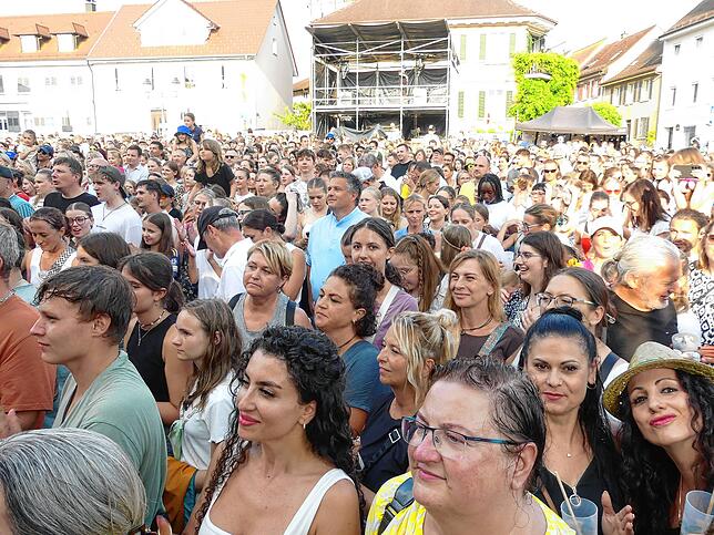 Bild 17: Alle Bilder zum großen Openair-Konzert von Lea in Markdorf