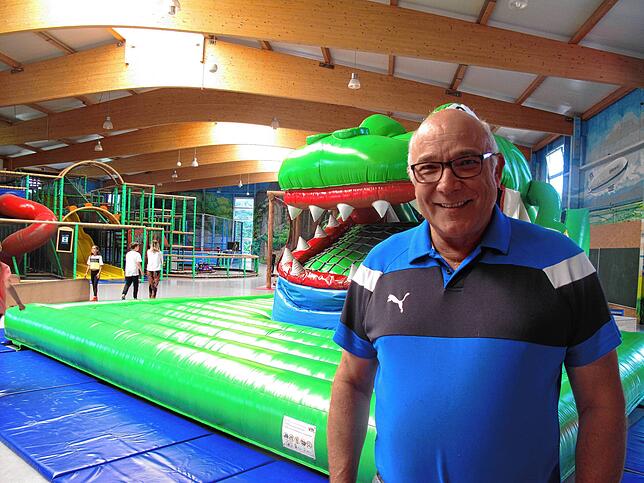 Lothar Pallaske, einer der Geschäftsführer des Berolino, musste 2022 den Hallenspielplatz nach über 15 Jahren verkaufen.