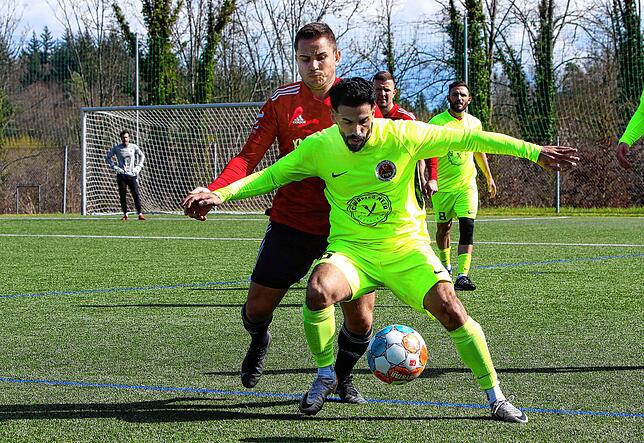 Bild 8: Die besten Bilder vom Spitzenspiel zwischen dem FC Überlingen und dem Türk SV Singen