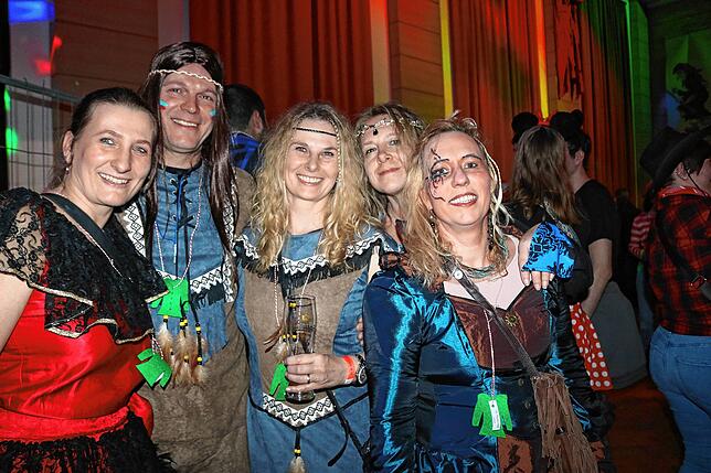 Bild 27: Löffinger Hexenball 2025 begeistert zahlreiche Narren