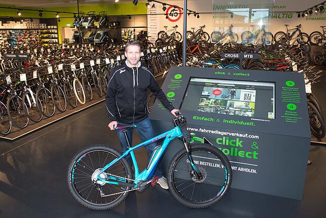 Egal ob City- oder Trekkingrad, Mountainbike oder Rennrad: Im Joos-E-Bike-Center Immenstaad stehen ausschließlich Räder mit Motor zur ...