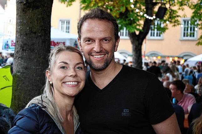 Bild 24: Mit Musik und Gaumenfreuden lockt das Konstanzer Weinfest 2025 seine Gäste