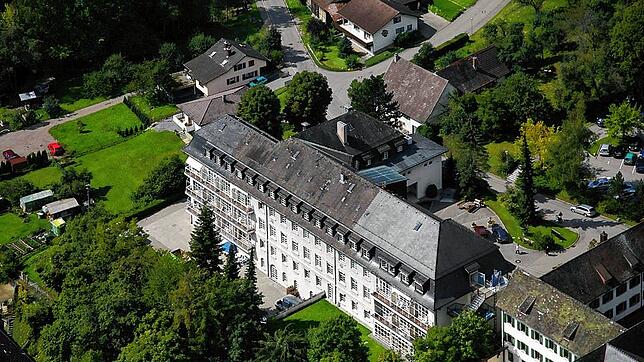 Das Stühlinger Krankenhaus könnte auf absehbare Zeit geschlossen werden &ndash; die Akteure vor Ort wollen aber noch verhandeln.