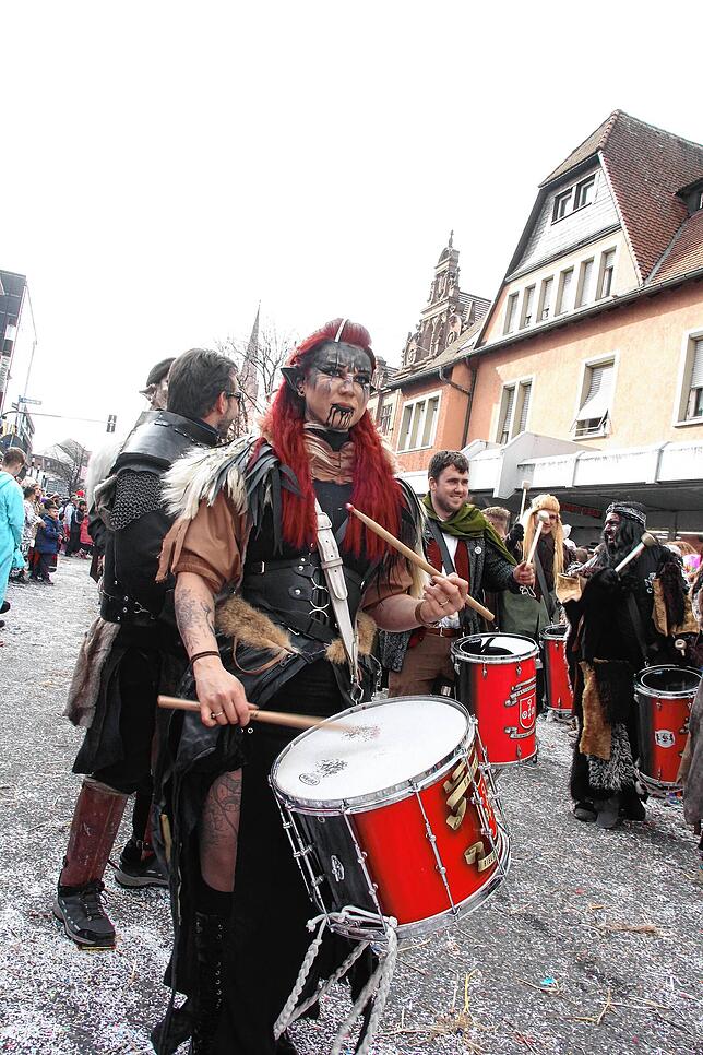 Bild 13: Fasnets-Umzug der Poppelezunft in Singen &ndash; Teil 2