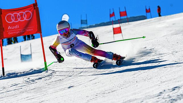 Lena Kiefer ist am Wochenende in Berchtesgaden Deutsche Meisterin im Deutschen Schülercup Finale U12 geworden.