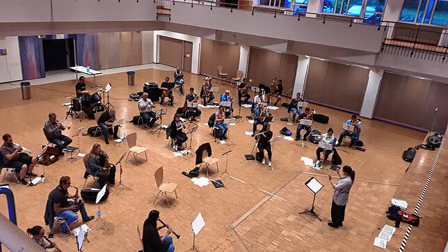 Weil das vereinseigene Probelokal für das gesamte Orchester zu klein ist, haben die Musiker der Stadtmusik Wehr die Möglichkeit ihre ...