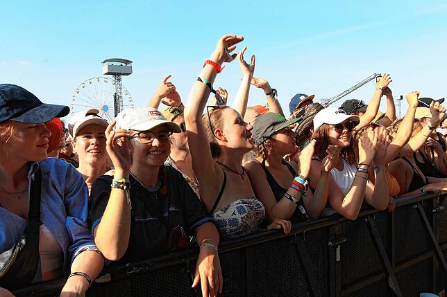 Bild 19: Bilder von Alice Merton beim Southside 2022