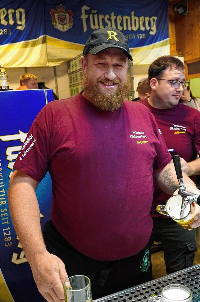 Bild 9: Wiechser Oktoberfest startet – exklusive Bilder!