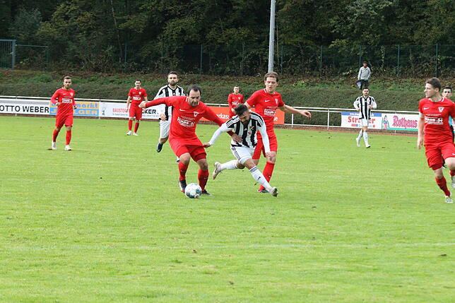 Bild 4: SV 08 Laufenburg gewinnt gegen den SV RW Ballrechten-Dottingen mit 4:1 &ndash; und wir haben Bilder!