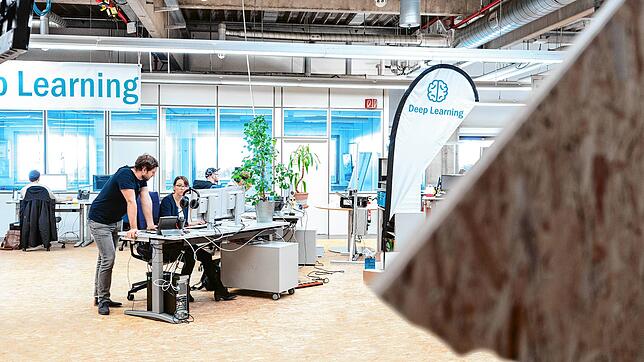 100 Mitarbeiter hat Sick abgestellt, um in einer Start-up-Umgebung ganz Neues zu denken.