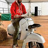 Alexander Eischeid aus Köln berichtet über eine Reise mit der Vespa.