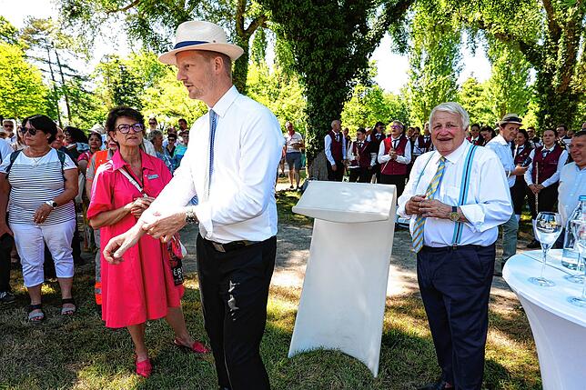 Bild 2: Alle Bilder zur Baumpflanzung 50 Jahre Städtepartnerschaft Radolfzell-Istres