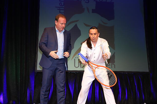 Bild 22: Alle Bilder von der Sportlerehrung im Kursaal