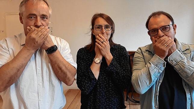 Wären bereit, dürfen aber noch nicht singen. Alexander Droxner, Michaela Schlude und Christoph Widmer (von links) drei der ...