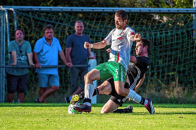 Bild 7: Spvgg. Andelsbach gewinnt mit 4:1 gegen den SC Niederhof/Binzgen &ndash; und wir haben Bilder!
