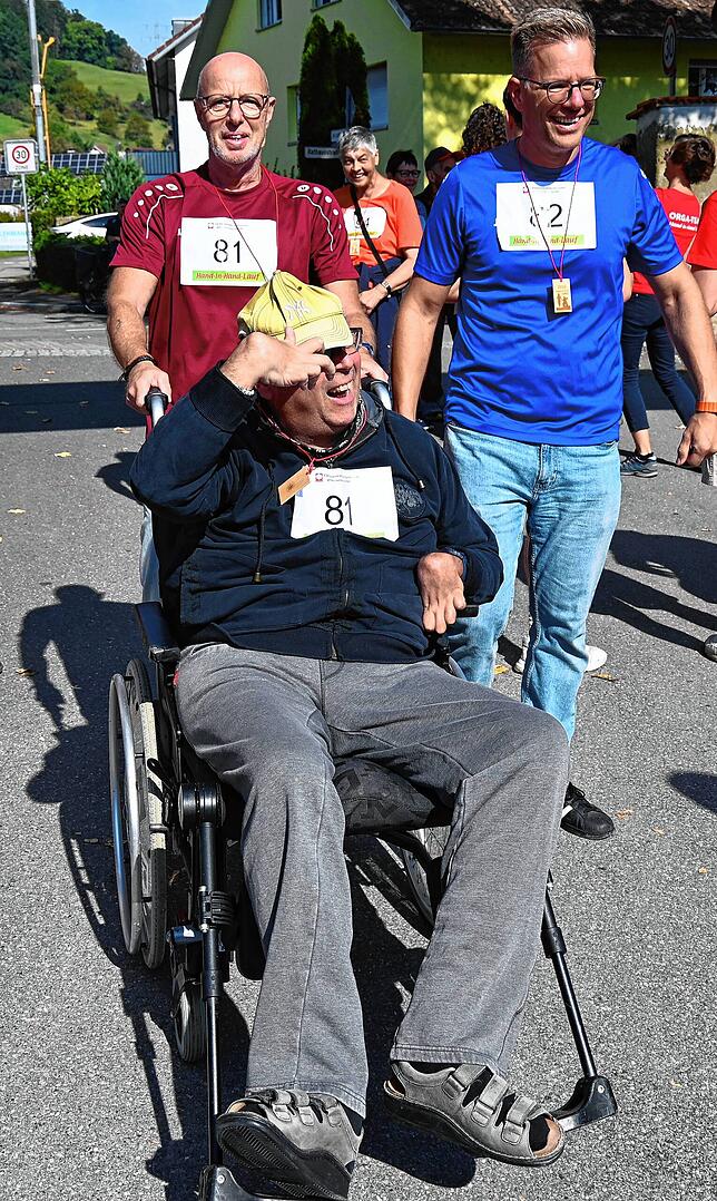 Bild 27: Die schönsten Momente des Hand-in-Hand-Laufs in Gurtweil
