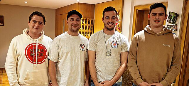 Das Vorstandsteam der vereinseigenen Guggemusik Geissen-Guggis von Weizen (von links): Julian Schelble, Lukas Schwarz, Sandro Büche und ...