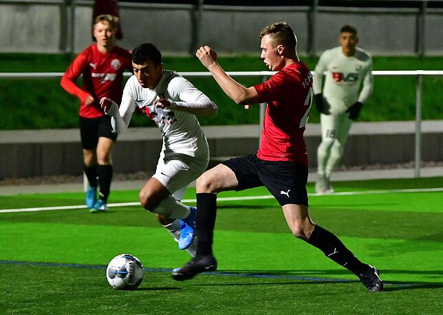Bild 4: FC Erzingen besiegt den FC Hochrhein mit 4:1 &ndash; und wir haben Bilder