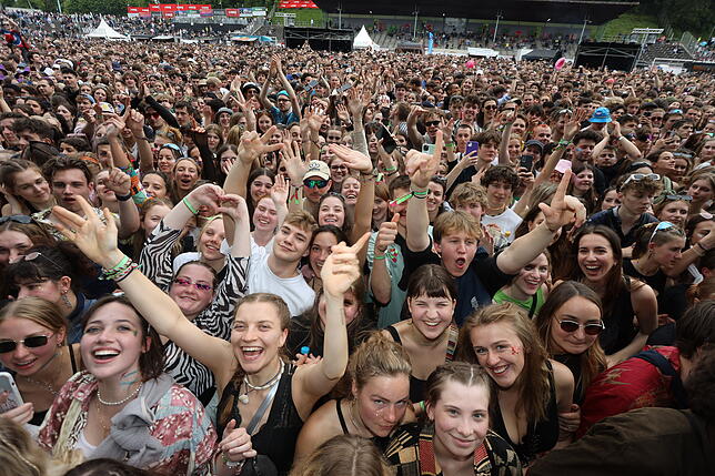 Bild 25: Zum Start des Campus-Festival kommen tausende Fans ins Bodenseestadion