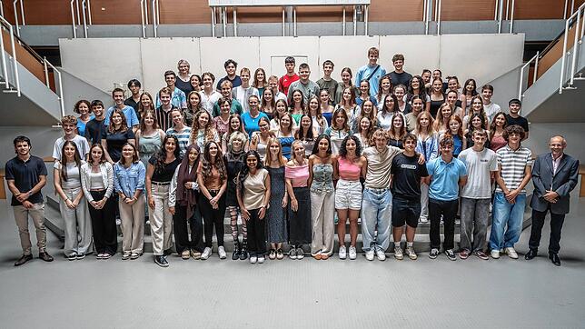 Die Schülerinnen und Schüler, die am Scheffel-Gymnasium in Bad Säckingen in diesem Jahr das Abitur bestanden haben.