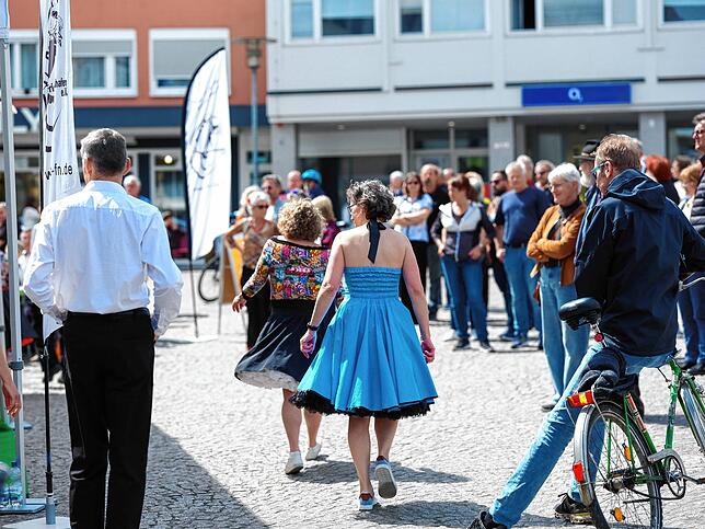 Bild 5: Gute Stimmung beim Verkaufsoffenen Sonntag