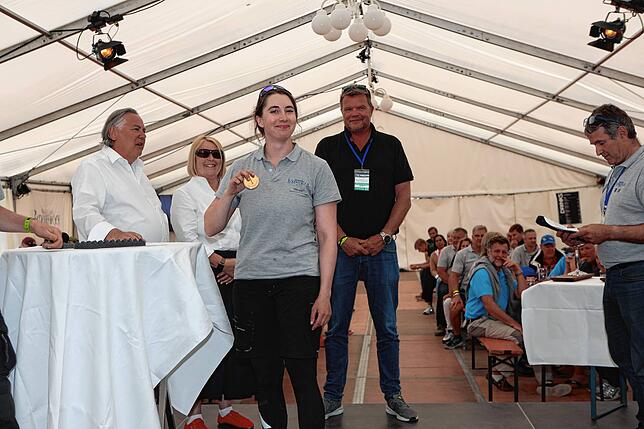 Bild 25: Die Internationale Bodenseewoche 2024 ist vorbei. Im Konstanzer Hafen erfolgt die Siegerehrung