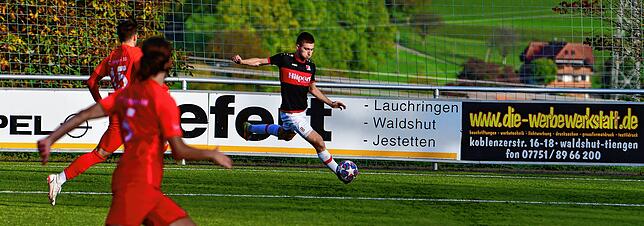 Bild 3: FC Tiengen 08 feiert 8:0-Kantersieg beim FC Rot-Weiß Weilheim &ndash; und wir haben Bilder!