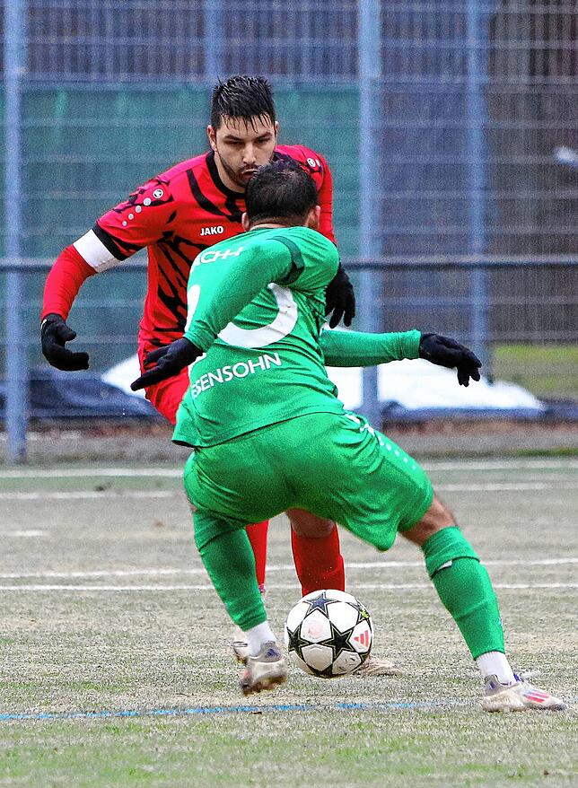 Bild 11: Der TSV Aach-Linz gewinnt sein letztes Spiel des Jahres mit 3:1. Wir haben die besten Bilder!