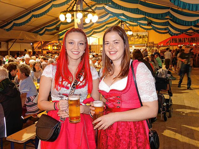 Bild 11: So schön war der Bieranstich auf der Hilzinger Kirchweih