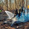 (Archivbild) Schon im März 2023 kam es in Konstanz zu einem Waldbrand. 600 Quadratmeter Waldfläche wurden zum Raub der Flammen.