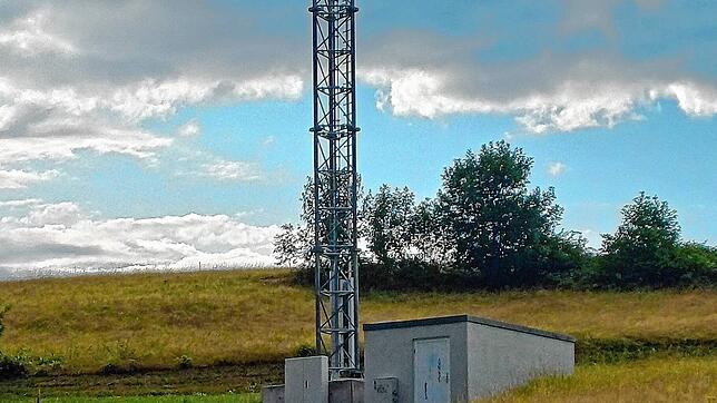 Der neue Funkmast in Rippolingen war Gegenstand einer kritischen Anmerkung eines Bürgers. Foto: Reinhard Herbrig