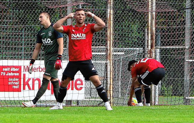 Bild 34: Die besten Bilder vom Duell zwischen dem FC Überlingen und dem SV Geisingen