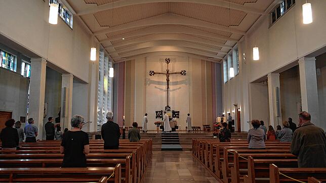 Gottesdienst mit Abstand: Das ist seit Corona zum Alltag geworden. Diese Aufnahme entstand im Mai 2020 in der Kirche St. Magnus in ...