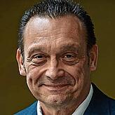 Bernhard Eisenhut, Landtagsabgeordneter der AfD und aktueller Bundestagskandidat der Partei, fordert eine 100-prozentige Finanzierung ...