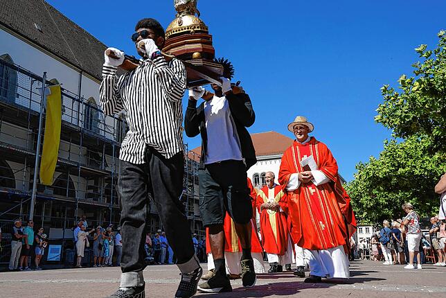 Bild 11: Die Bilder zur Hausherrenprozession in Radolfzell
