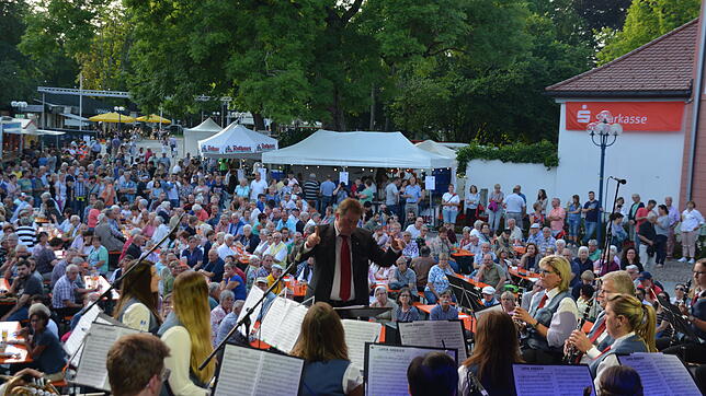 Blasorchester Bad Dürrheim eröffnet Sommersinnfonie 2019.