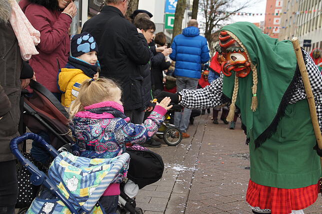 Bild 22: Bilder vom Kinderumzug zum Ringtreffen des Alemannischen Narrenrings am Samstag