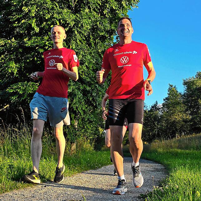 Michael Rüffer und Jochen Kübler laufen gerne gemeinsam. Asphaltierte Straßen und Wege vermeiden sie dabei wann immer es geht.