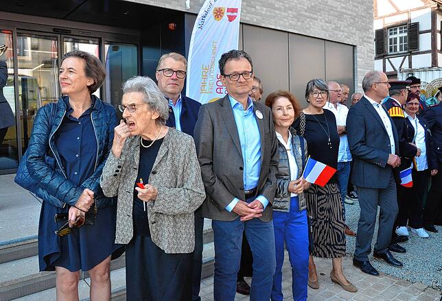 Bild 2: Bilder vom Empfang der Delegation aus Ensisheim im Markdorfer Rathaus (1/2)