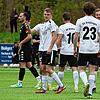 Jubel in Weiß-Schwarz: Der SV Denkingen feierte gleich fünf eigene Treffer auf dem Platz der SG Dettingen-Dingelsdorf.