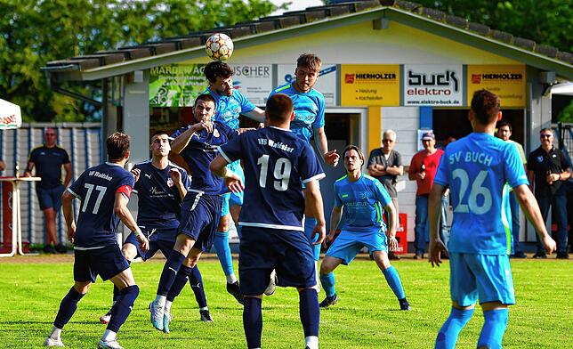 Bild 28: VfB Waldshut gewinnt 1:0 beim SV Buch &ndash; und wir haben Bilder!