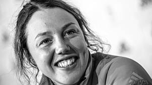 Die ehemalige deutsche Biathletin Laura Dahlmeier ist beim Bergsteigen im pakistanischen Karakorum-Gebirge tödlich verunglückt.