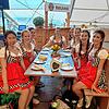 Kein Dirndl, keine Krachlederne, kein Oktoberfest.