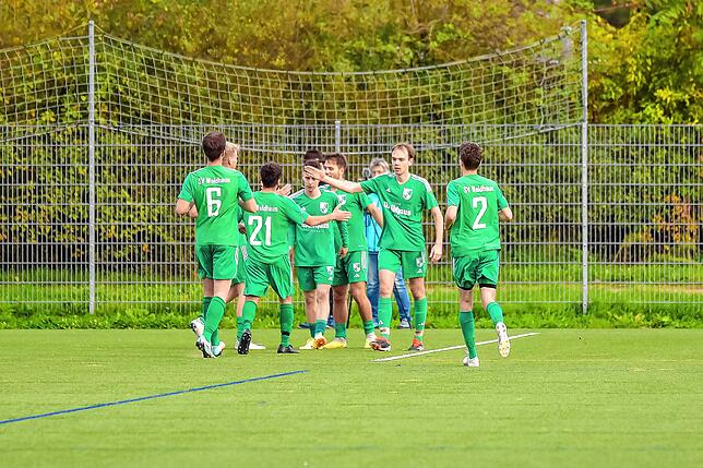 Bild 12: SV Herten besiegt den SV Waldhaus mit 4:1 – und wir haben Bilder!