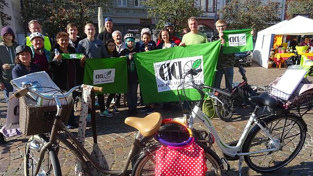 Mitglieder des Radfahrer-Aktionsbündnisses Ciclo bei einer ihrer ersten Demos im Herbst 2018.