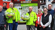 Die Projektgruppe Wandertouren, die vier Rundwanderungen durch die Doppelstadt Waldshut-Tiengen geschaffen hat (von links): Regina Melch ...