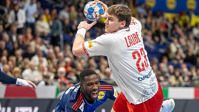 Der Schweizer Nationalspieler Lukas Laube wechselt vom TVB Stuttgart zum THW Kiel.