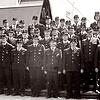 "So sah unsere Uniform in den 60er Jahren aus", sagt Siegfried Serden (erste Reihe, Fünfter von links). Er ist seit 57 Jahren Mitglied ...