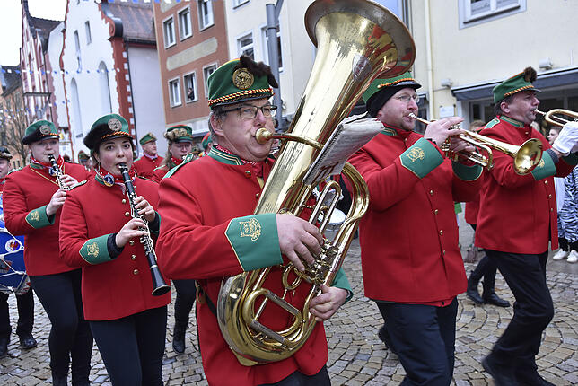 Bild 22: Bilder vom Einmarsch der Katzenmusik